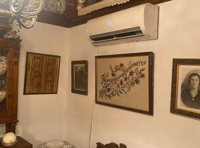 Feriehus La Di Zazopetra Menetaí