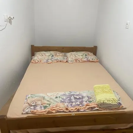 La Di Zazopetra * Menetaí