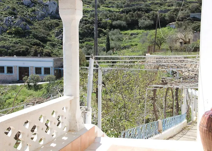 La Di Zazopetra بيت للعطل *