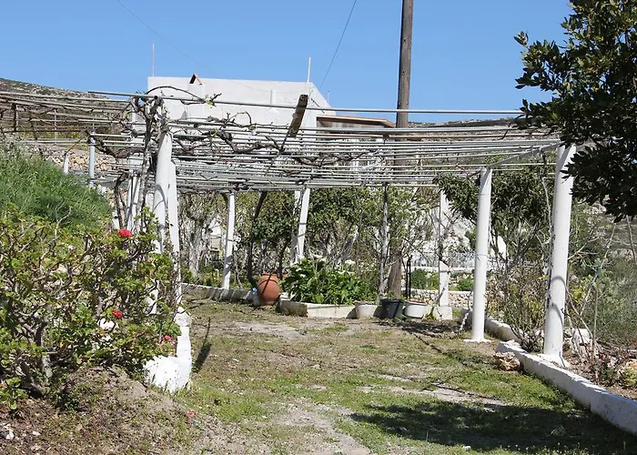 بيت للعطل La Di Zazopetra Menetaí